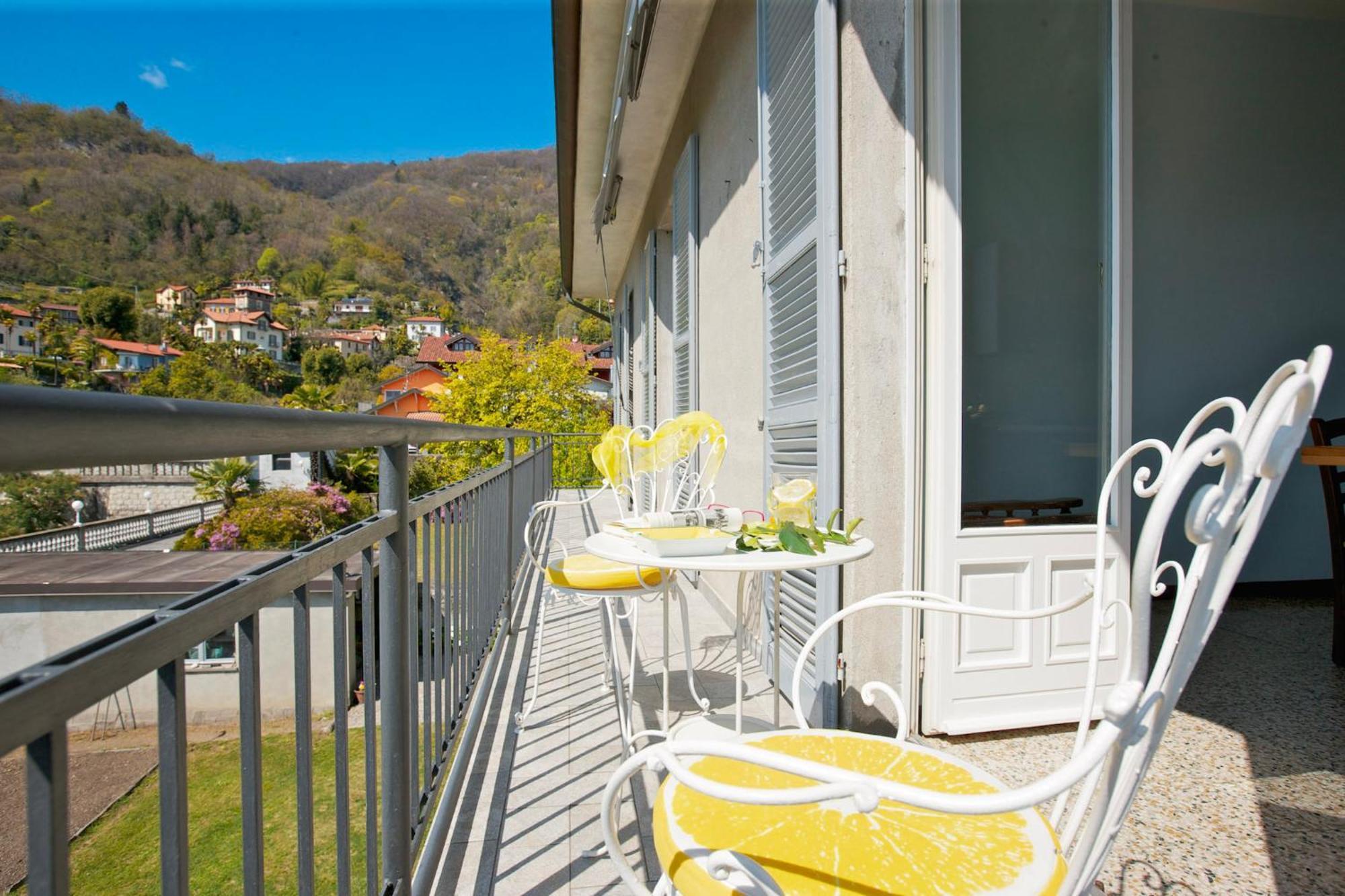 Апартаменты Casa Limoni Каннеро-Ривьера Экстерьер фото