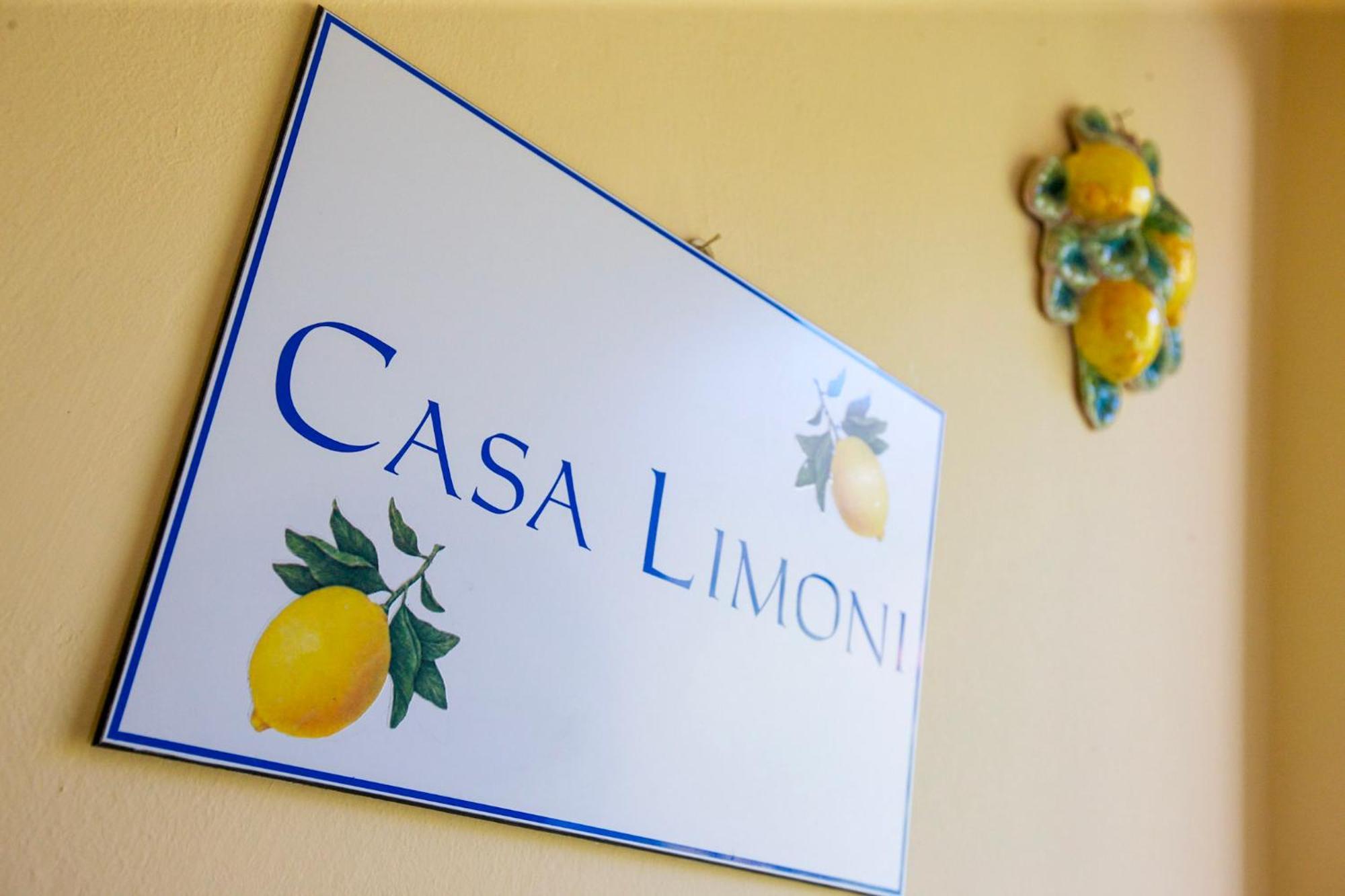 Апартаменты Casa Limoni Каннеро-Ривьера Экстерьер фото